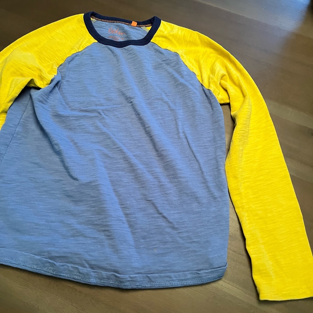 Boys long sleeve Boden tshirt